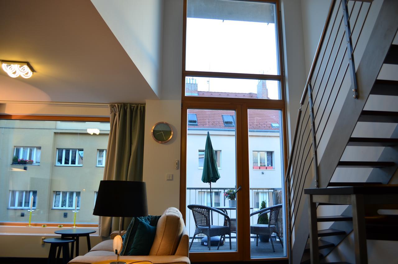 Apartments Palmovka Praga Esterno foto